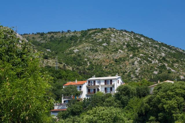 Lucia Hotel Senj  Luaran gambar